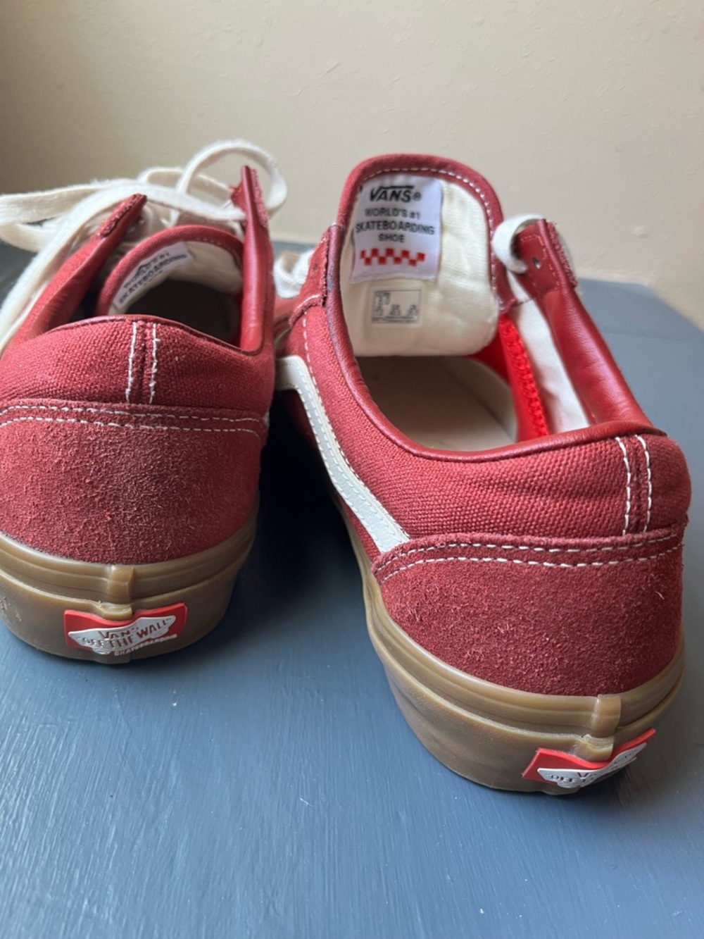 Vans red gumshoe sneakers 8 Men’s/9.5 Women’s - Picture 5 of 6